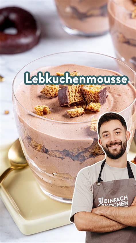 Verschiedene Parfaits und Mousse mit winterlichen Gewürzen