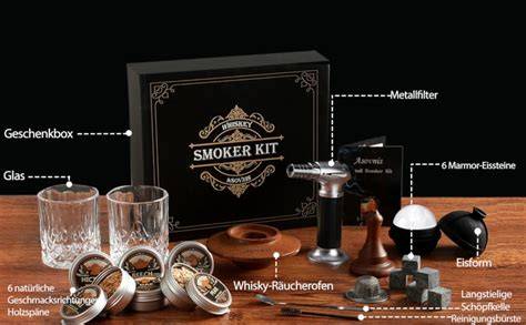 Verschiedene Pfeifentabak-Mischungen mit Whisky- und Honig-Aroma