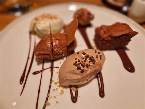 Verschiedene Schokoladendesserts