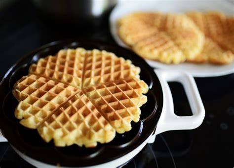 Verschiedene Waffeleisen-Modelle und die optimale Teigmenge