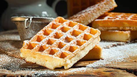 Verschiedene Waffelvarianten (Brüsseler, Lütticher, Herzwaffeln)