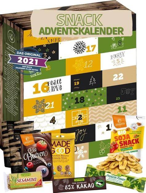 Verschiedene vegane Snack- und Getränke-Adventskalender