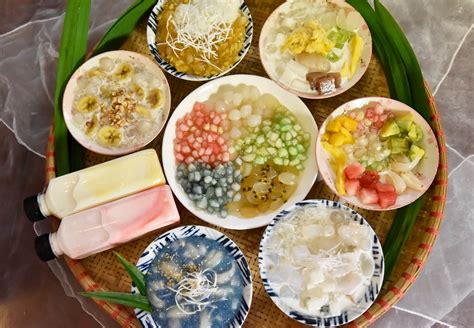 Verschiedene vietnamesische Desserts: Bánh, Kem, Chè