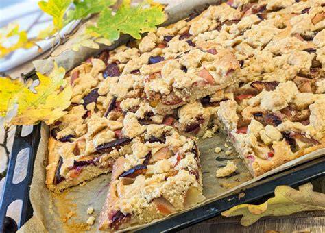 Vielfältige Apfelkuchen: mit Äpfeln und Zwetschgen als Variation