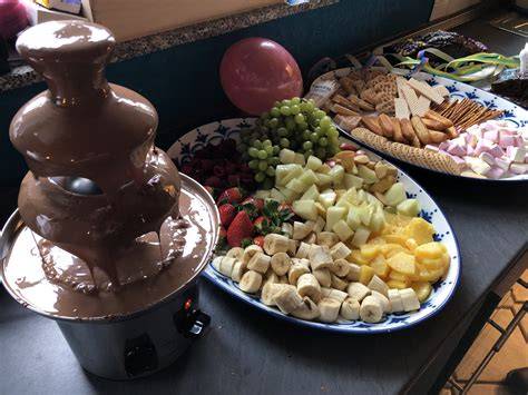 Vielfältige Obst- und Gebäckoptionen für Schokobrunnen