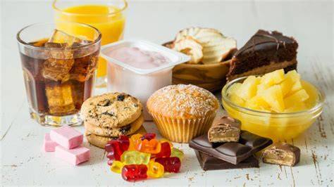 Vielfältiges Frühstücks-Angebot im Fett und Zucker