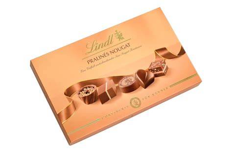 Vielfalt der Lindt Nuss Nougat Pralinen