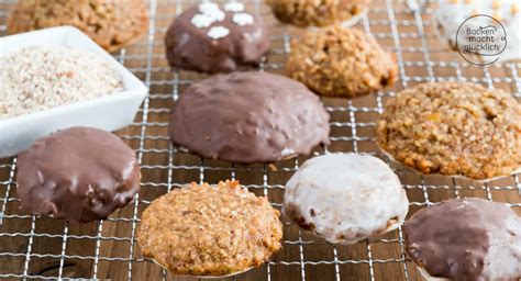 Vielfalt von Lebkuchen: Elisenlebkuchen, Oblatenlebkuchen und Lebkuchenherzen