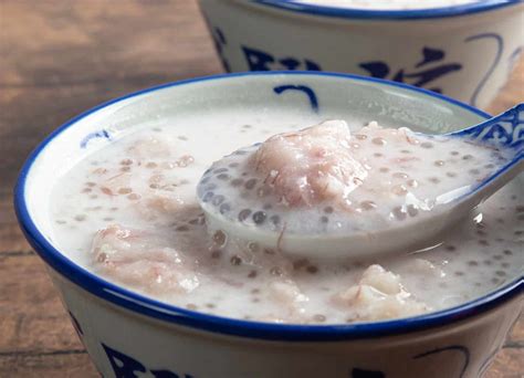 Vollständiges Sago-Taro Dessert in Schichten