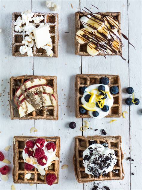 Waffel mit Früchten und Toppings - Beispiel
