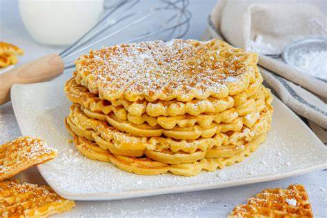 Waffel-Shaker und fertige Waffeln