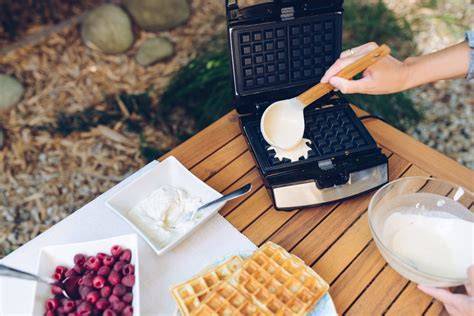 Waffeleisen in Benutzung - Zubereitung