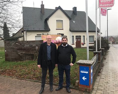 Waffelladen Meyer zu Venne und Parkplätze