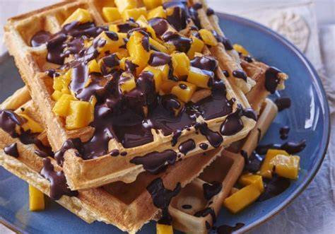 Waffeln mit zartschmelzender Schokoladensauce