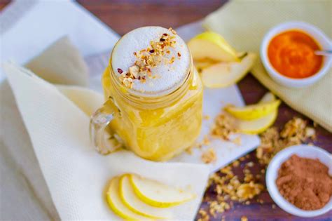 Warmer Kürbis-Apfel-Kakao-Smoothie