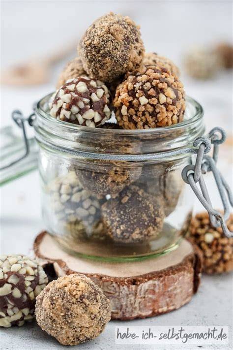 Weck-Gläser mit Spekulatius-Pralinen als Geschenk