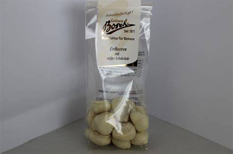 Weiße Schoko-Erdbeeren in Tüte und Dose