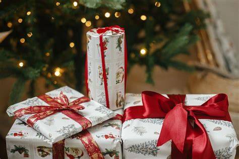 Weihnachtlich verpackte Lebkuchen als Geschenke