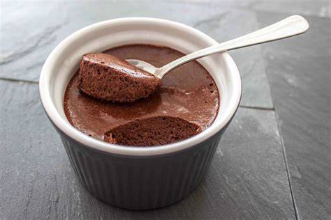Weihnachtliche Mousse au Chocolat