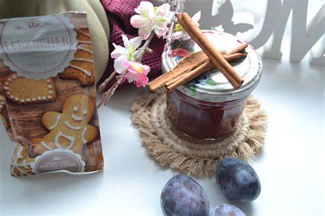 Weihnachts-Marmeladen-Duft: Gläser mit Lebkuchengewürz