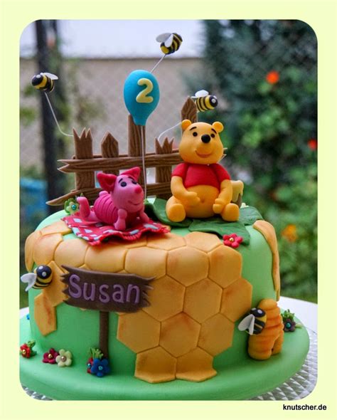 Winnie Puuh Motivtorte, mit Figuren und honigtopf Dekoration
