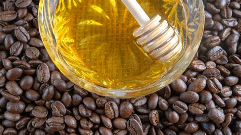 Wirkmechanismus von Kaffee und Honig bei Cellulite
