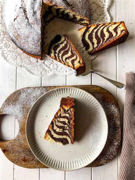 Zebrakuchen Schnitt und Streifen
