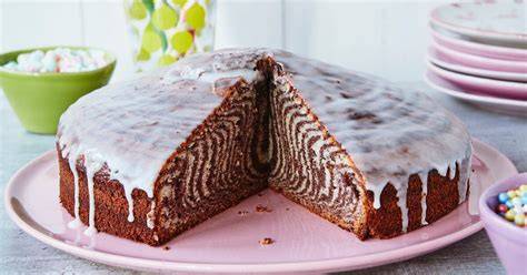 Zebrakuchen in Springform beim Backen