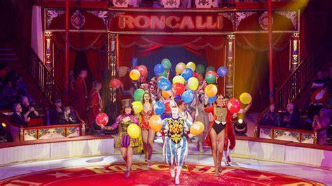 Zirkus Roncalli bei einer Vorstellung mit Clowns