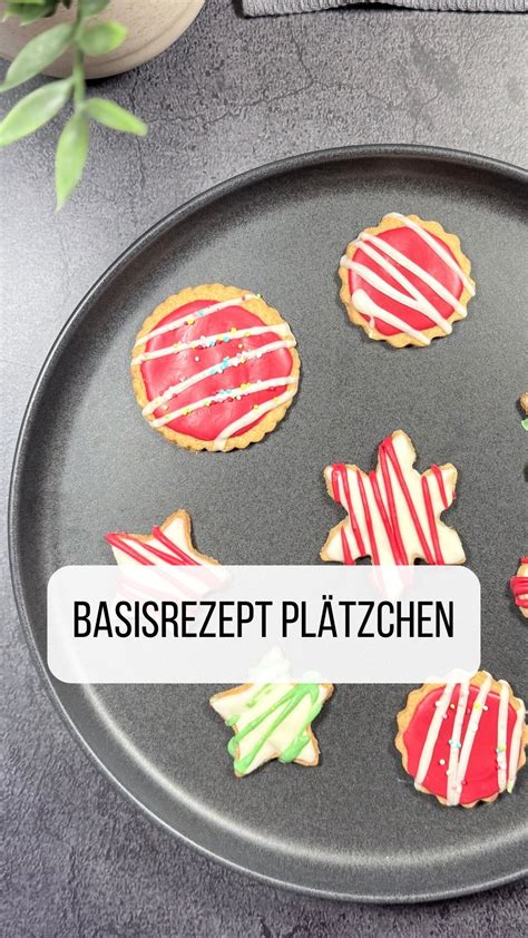 Zubereitung der Nougat-Plätzchen - Rolls, Ausstechen und Backen