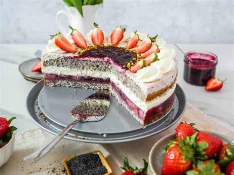 Zubereitung des Mürbeteigs für die Torte