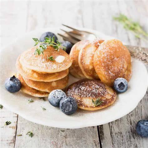 Zubereitung von Kefir-Pfannkuchen