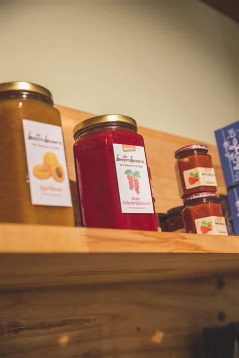 Zubereitungsschritte: Vom Obst zum Marmeladenglas