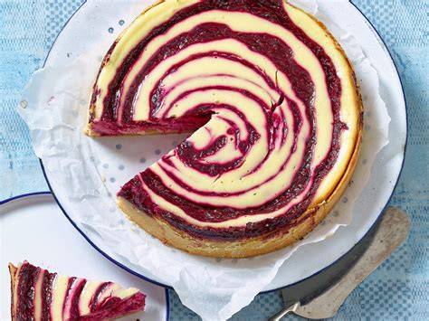 Zubereitungsschritte Käsekuchen mit roter Grütze in der Springform