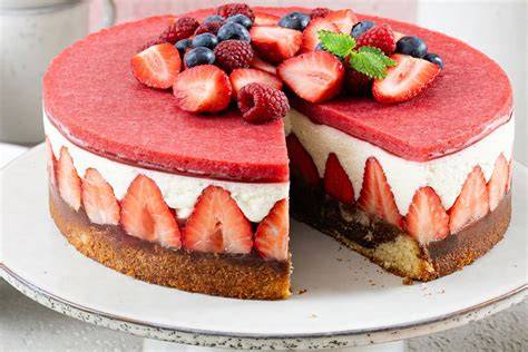Zubereitungsschritte Rotkäppchen-Torte mit Erdbeeren