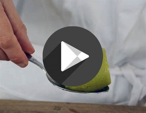 Zubereitungsschritte für Kiwi Marmelade: Schälen, Würfeln, Kochen, Abfüllen