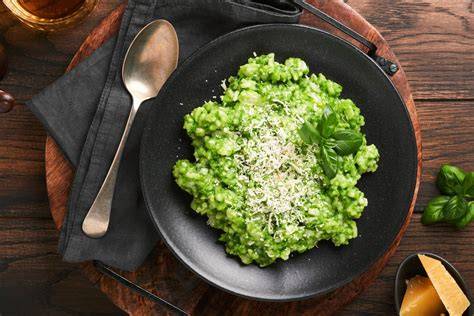 Zucchini Pesto mit Minze in Glas