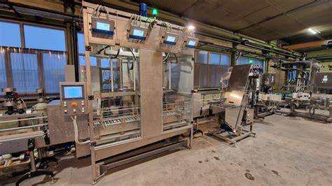 Zuckersilos und industrielle Abfüllanlagen