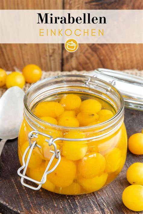Zusammenstellung verschiedener Mirabellen-Rezepte und -Liköre