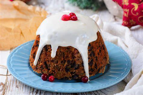 Zutaten, Formen und Servierweise eines Christmas Pudding