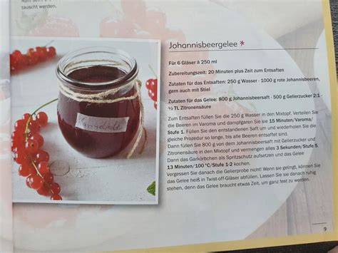 Zutatenübersicht: rote Johannisbeeren, Pfirsiche, Gelierzucker, Vanille, Zitrone