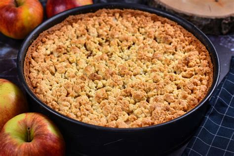 Zutaten für Apfelmuskuchen mit Streusel