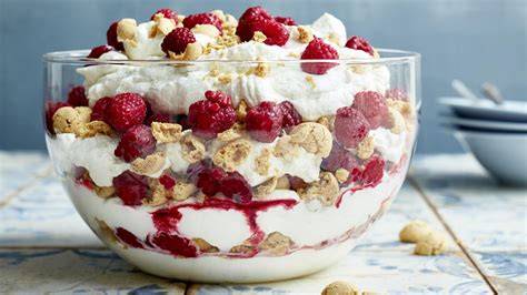 Zutaten für Himbeer-Amarettini-Dessert