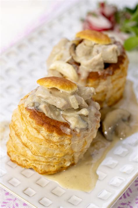 Zutaten für Kalbfleisch-Pilz-Ragout und Blätterteigpasteten