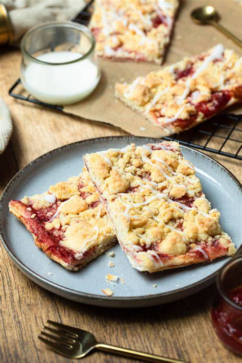 Zutaten für Prasselkuchen mit Blätterteig