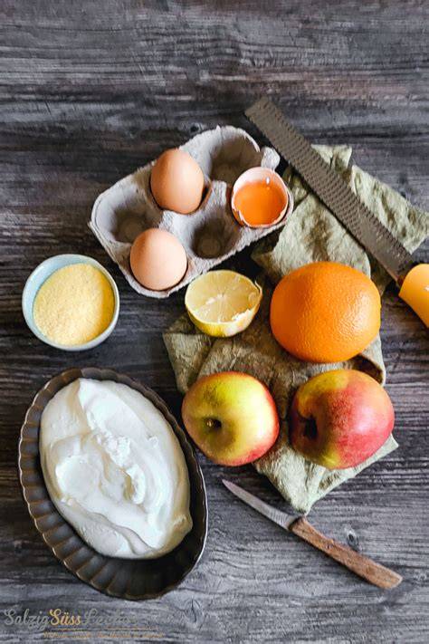 Zutaten für Upside Down Apfel-Grießkuchen