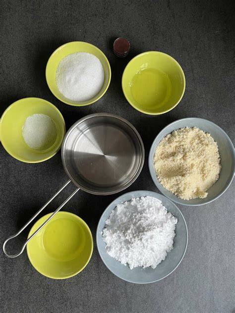 Zutaten für Zitronen-Ganache und Macaronschalen