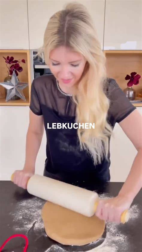 Zutaten für Zuckerglasur und Deko