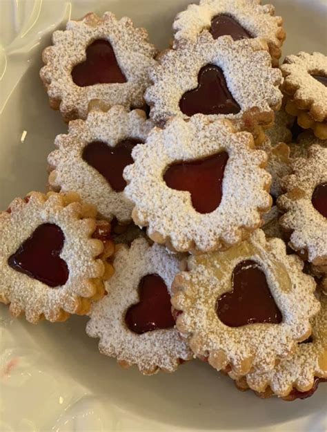 Zutaten für den klassischen Linzer Teig