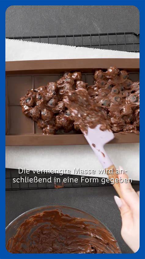 Zutaten für die perfekte Kinderschoko-Creme aufgereiht